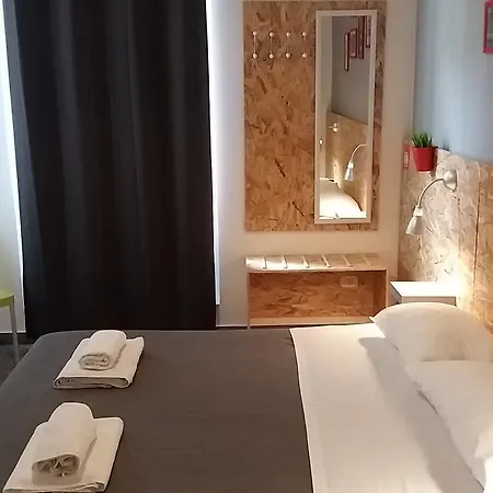 Zero Station بيت ضيافة برينديسي